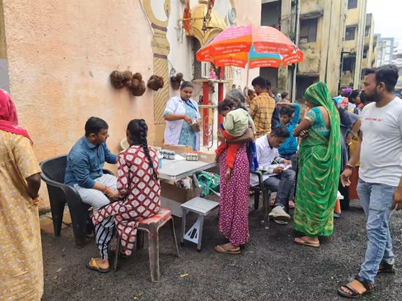 પૂરનો સામનો કરી રહેલા વડોદરાવાસીઓને રોગચાળાથી બચાવવા યુદ્ધના ધોરણે કામગીરી શરુ ,