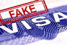 એરપોર્ટ પર ચેકીંગ દરમિયાન કૌભાંડનો પર્દાફાશ દિલ્હીમાં નકલી વિઝાનો ભાંડાફોડ: 300 કરોડ રૂપિયાની છેતરપીંડી ,