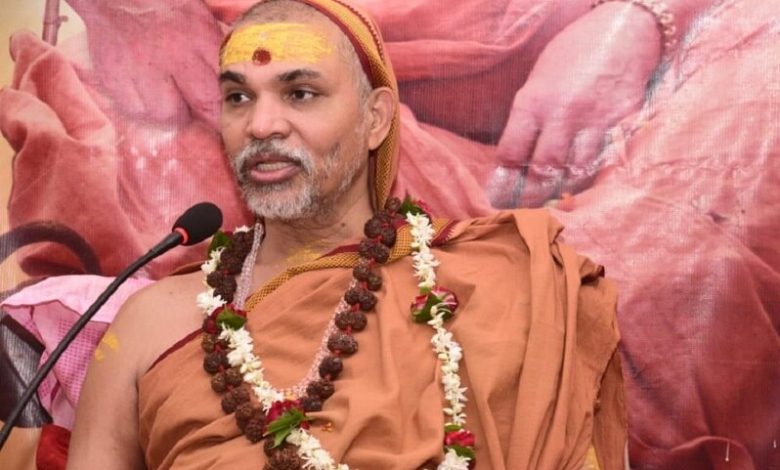 ઉત્તરાખંડમાં જ્યોતિષ પીઠના શંકરાચાર્ય સ્વામી અવિમુક્તેશ્વરાનંદ સરસ્વતીએ મોટું નિવેદન આપ્યું છે. તેમણે સ્પષ્ટ કહ્યું કે તેઓ UCCની વિરુદ્ધ છે અને આ લાવવું જોઈએ નહીં