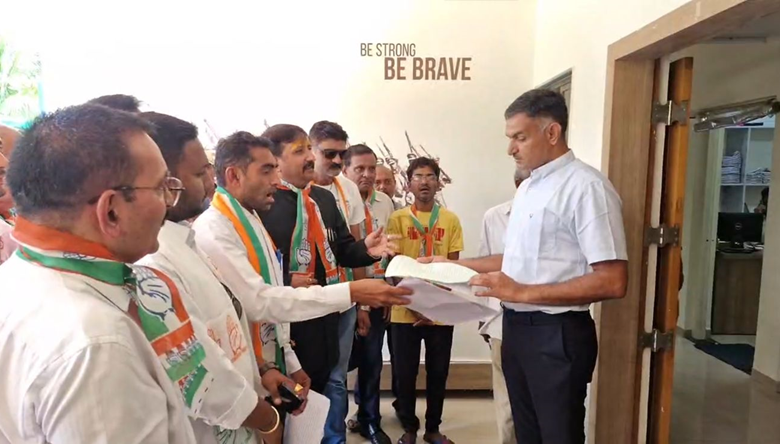 જેતપુર અને ગુજરાત ના અન્ય જિલ્લાઓમાં કોગ્રેસ નો બીજેપી નો વીરોધ ,