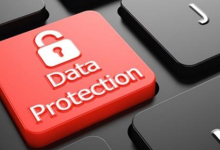 લોકોની પર્સનલ માહિતી 150 થી 300 રૂપિયામાં કોલ સેન્ટર, બીપીઓ અને ટેલીમાર્કેટીંગ કંપનીઓને વેચાય છે ,