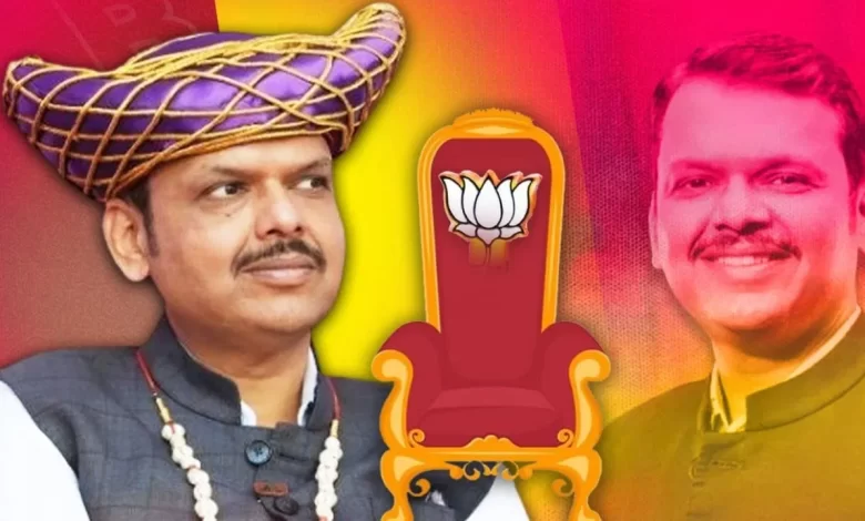 મહારાષ્ટ્રને આજે નવા મુખ્યમંત્રી મળશે. દેવેન્દ્ર ફડણવીસ સાંજે 5:30 વાગ્યે મુંબઈના આઝાદ મેદાનમાં મુખ્યમંત્રી પદના શપથ લેશે ,