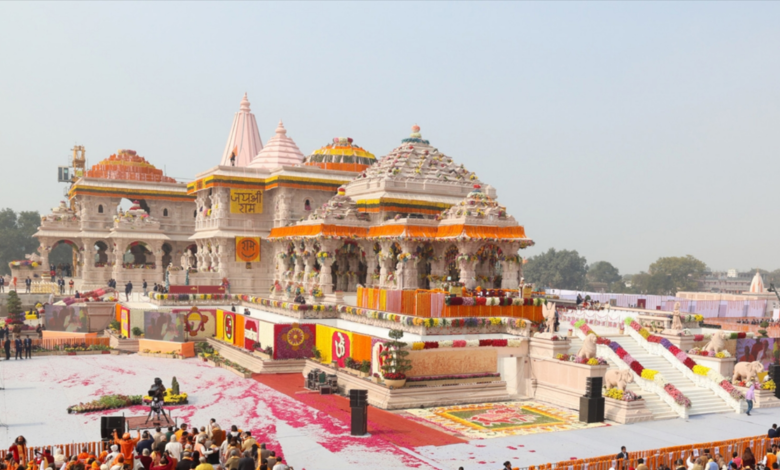 અયોધ્યામાં રામમંદિરમાં આવતા મહિને રામ દરબાર સ્થાપિત કરવામાં આવશે જેને શ્રદ્ધાળુઓ માટ 6 જૂનથી ખોલવામાં આવશે.
