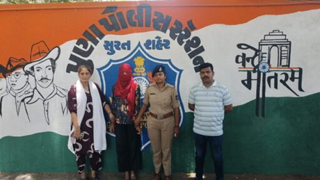 વિદ્યાર્થીને ભગાડી જવાની ઘટનામાં નવો વળાંક ; 20 સપ્તાહનો ગર્ભ હોવાનું ખૂલ્યું , અપહરણ અને : તરૂણનું જાતિય શોષણ કર્યા નો ગુનો નોંધ્યો છે ,