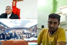 હાઇકોર્ટમાં સુનાવણી દરમિયાન પક્ષકાર ટોયલેટમાં બેઠા બેઠા લાઈવ-ટેલીકાસ્ટમાં જોડાયો ,